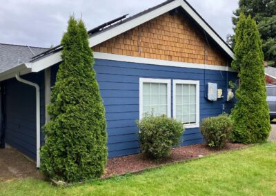 Smith Exteriors exterior remodeling project — Kent WA home with new siding and windows